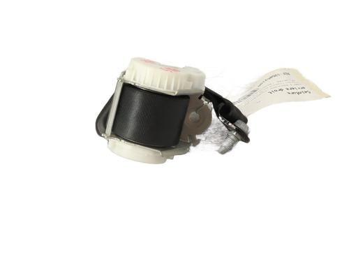 rear-right-seatbelt-citroen-c4-cactus-2014-35827809 main image