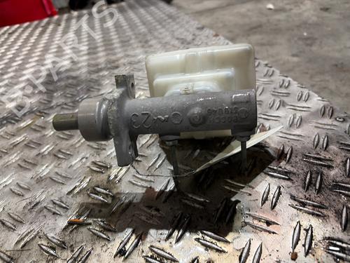 Used Brake master cylinder Brake master cylinder FORD TRANSIT Van (E_ _) 2.5 DI (EAL, EAS) (69 hp) 40174000 40174000