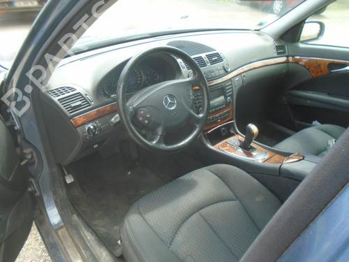 Right front window motor MERCEDES-BENZ E-CLASS (W211) E 270 CDI (211.016) | BP21371870E20 