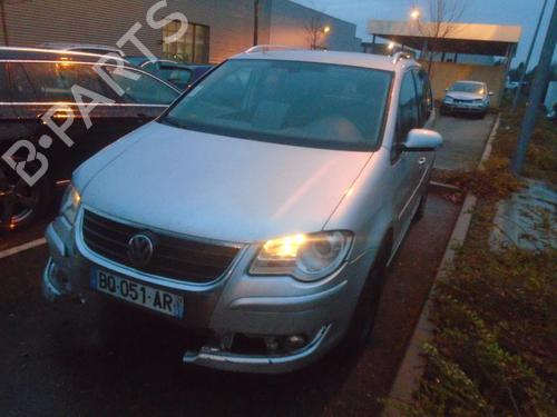 Mass air flow sensor VW TOURAN (1T1, 1T2) 1.9 TDI | BP21310379M95 