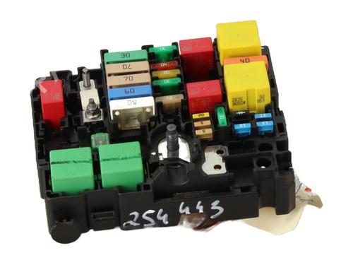 Fuse box CITROËN C4 CACTUS 1.2 VTi 82 | BP31211500E1  - Image 5