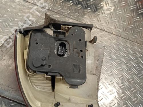 Right taillight AUDI A4 B6 (8E2) 1.9 TDI | BP22765047C35 - Image 4