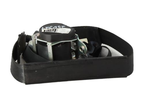 front-right-seatbelt-fiat-doblo-cargo-263_-2010-25026028 main image