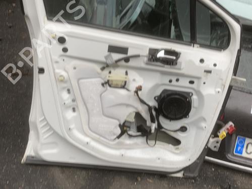 Left front door PEUGEOT 5008 (0U_, 0E_) 2.0 HDi 150 / BlueHDi 150 | BP21306622C2 