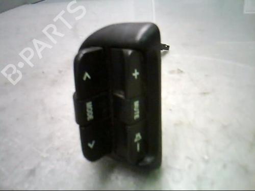 Used Switch Switch SUZUKI LIANA Hatchback 1.4 DDiS (90 hp) 21363327 21363327