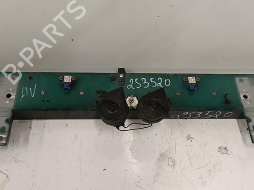 Used Front bumper reinforcement JAGUAR XK II Convertible (X150) 4.2 XKR (416 hp) 30397384