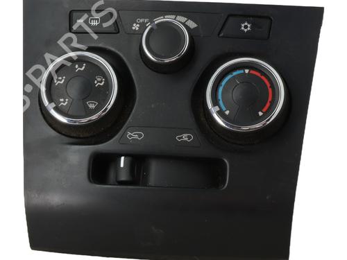 Used Climate control ISUZU D-MAX II (TFR, TFS) 2.5 CRDi 4x4 (TFS86J) (163 hp) 30531707