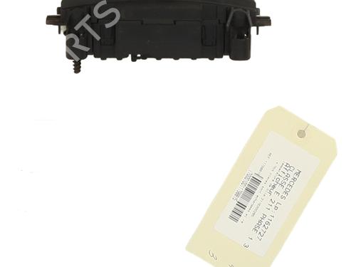 Used Display monitor Display monitor MERCEDES-BENZ E-CLASS (W211) E 320 CDI (211.026) (204 hp) 21362662 21362662