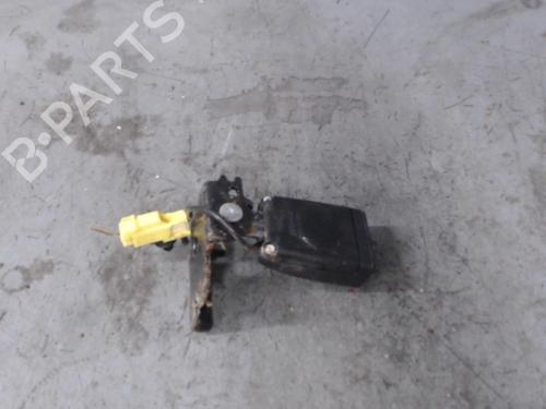 Used Seat buckle VOLVO V40 Hatchback (525) D2 (114 hp) 21296675