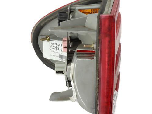 Right taillight MERCEDES-BENZ E-CLASS (W210) E 220 CDI (210.006) | BP28577211C35