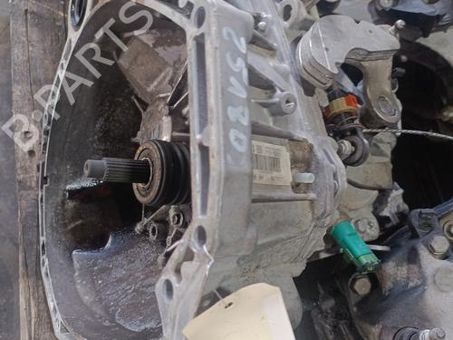 Used Gearbox RENAULT SCÉNIC II (JM0/1_) 1.5 dCi (JM1E, JM16) (106 hp) 25813203