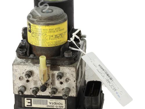 abs-pump-lexus-gs-_s19_-2005-2006-2007-2008-2009-2010-2011-2012-24406158 main image