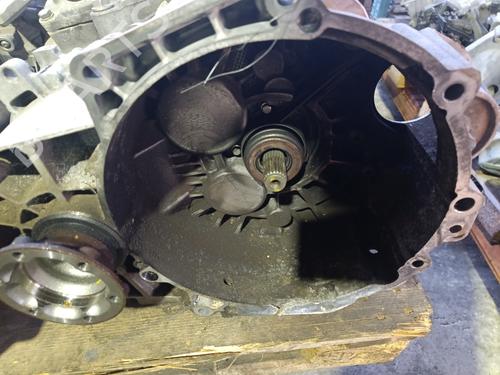 Used Gearbox Gearbox 37038611 37038611