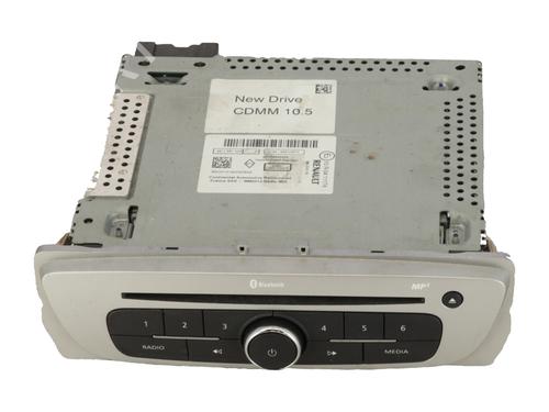 radio-renault-megane-iii-hatchback-bz01_-b3_-2008-39661998 main image