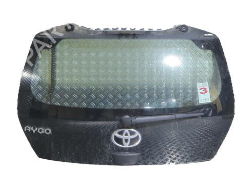 tailgate-toyota-aygo-_b4_-2014-39018487 main image