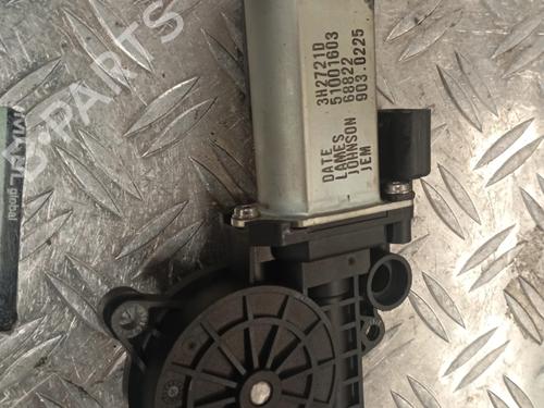 Right front window motor LANCIA YPSILON (843_) 1.2 (843.AXA1A) | BP24584510E20 