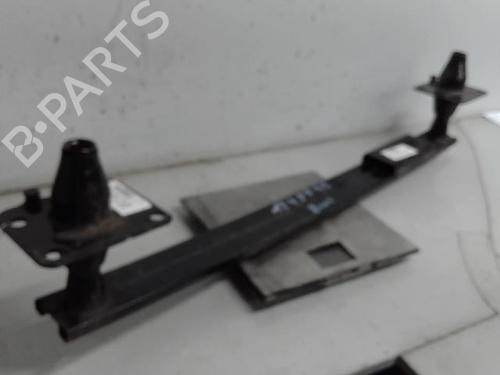 Used Front bumper reinforcement PEUGEOT 3008 I MPV (0U_) 1.6 HDi (114 hp) 21314285