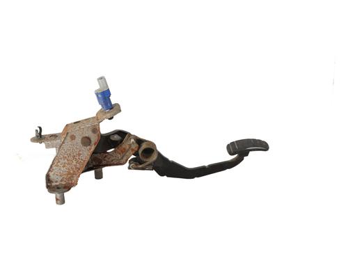 Clutch pedal RENAULT CLIO III (BR0/1, CR0/1) 1.5 dCi (BR17, CR17) | BP28111376I13 