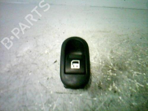 Used Switch PEUGEOT 1007 (KM_) 1.4 HDi (68 hp) 21366314