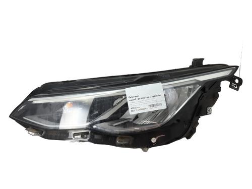 Used Left headlight VW GOLF VIII (CD1, DA1) 2.0 TDI (150 hp) 28824617