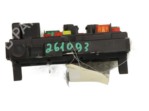 Used Fuse box Fuse box PEUGEOT 206+ (2L_, 2M_) 1.1 (60 hp) 33728843 33728843
