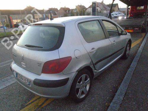 Zekeringkast PEUGEOT 307 (3A/C) 1.6 HDi 110 | BP21368641E1 