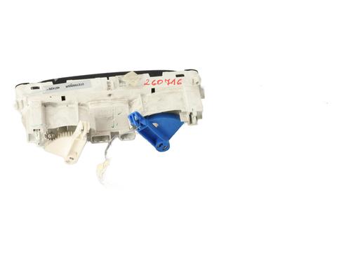 climate-control-renault-clio-iv-bh_-2012-2013-2014-2015-2016-2017-2018-2019-2020-2021-33451237 main image