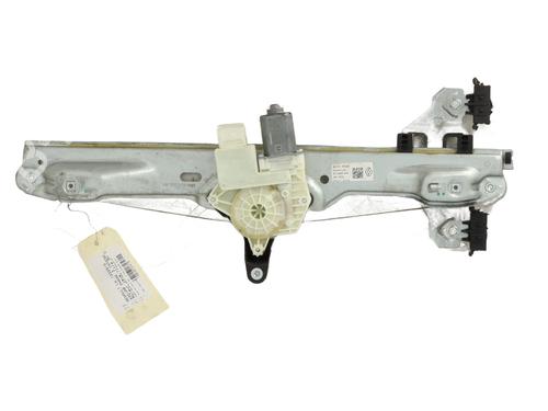 Used Left front window motor RENAULT KADJAR (HA_, HL_) 1.3 TCe 140 (HLNB, HLN1) (140 hp) 21309718