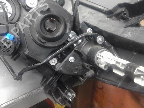 Used Right headlight Right headlight MAZDA 5 (CR) 2.0 CD (CR19) (110 hp) 21886305 21886305