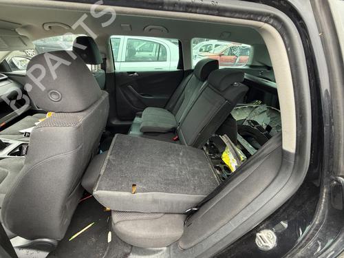 Left front fog light VW PASSAT B6 Variant (3C5) 2.0 TDI | BP29233638C30  - Image 6