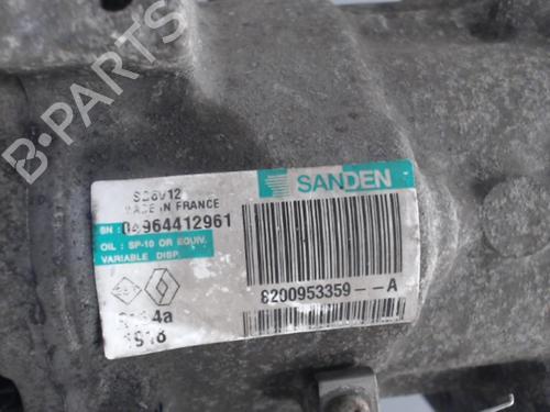 Used AC compressor AC compressor RENAULT MODUS / GRAND MODUS (F/JP0_) 1.5 dCi (FP0F, JP0F) (86 hp) 21301216 21301216