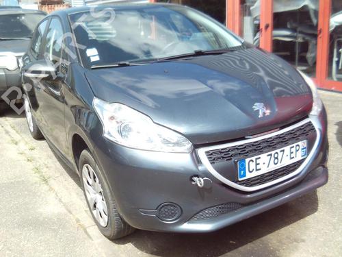 Instrument cluster PEUGEOT 208 I (CA_, CC_) 1.4 HDi | BP21316472C47 