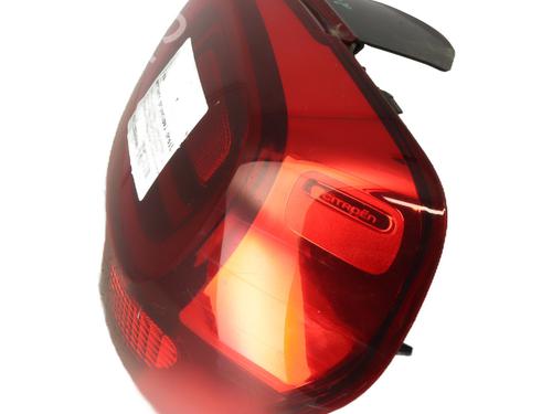 Right taillight CITROËN C3 III (SX) 1.2 THP 110 (SXHNPS, SXHNZT, SXHNZ6) | BP37007047C35 - Image 4