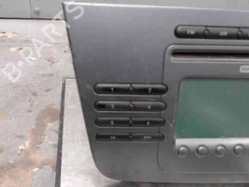 Used Radio SEAT ALTEA XL (5P5, 5P8) 1.9 TDI (105 hp) 21299202