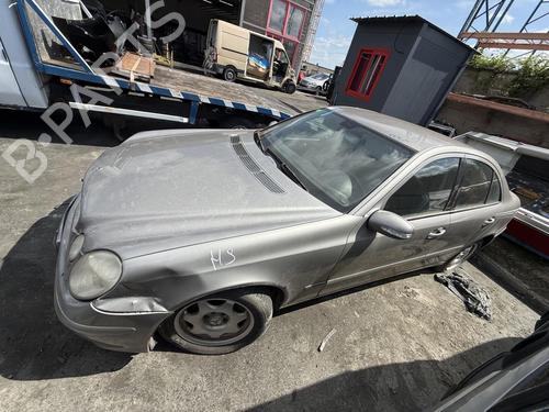 Left front window motor MERCEDES-BENZ E-CLASS (W211) E 270 CDI (211.016) | BP26234999E21 