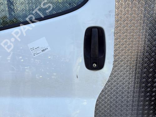 Left front door OPEL VIVARO A Van (X83) 2.0 CDTI (F7) | BP25906947C2 