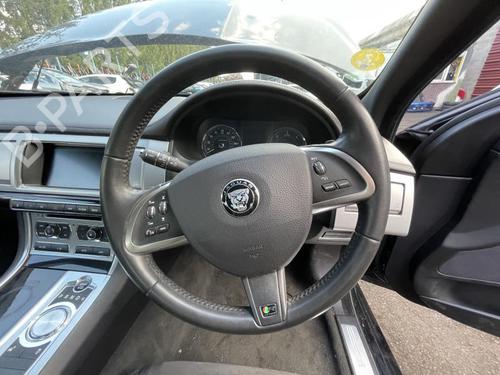 Used Steering wheel JAGUAR XF I (X250) 2.2 D (200 hp) 21367897
