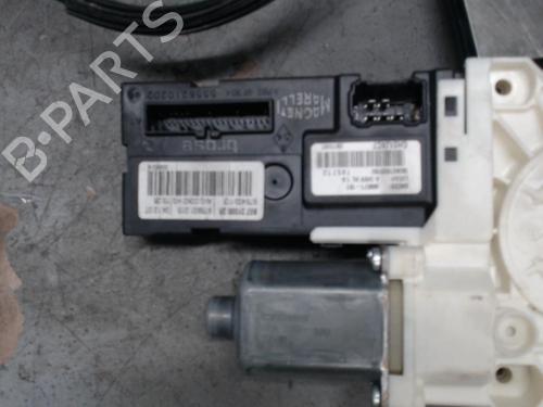 Used Right front window motor RENAULT LAGUNA III (BT0/1) 2.0 dCi (BT01, BT08, BT09, BT0E, BT0K, BT12, BT1C, BT1D,... (150 hp) 21367081