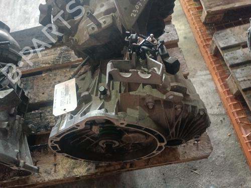 Gearbox MERCEDES-BENZ A-CLASS (W168) A 140 (168.031, 168.131) | BP22690738M3 