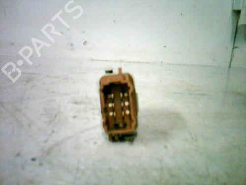 Right front window switch RENAULT MEGANE II Estate (KM0/1_) 1.5 dCi (KM0F, KM0T, KM2B) | BP21310763I26 