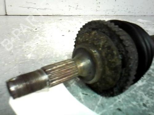 Left front driveshaft PEUGEOT 206 Hatchback (2A/C) 1.4 HDi eco 70 | BP21310564M38 