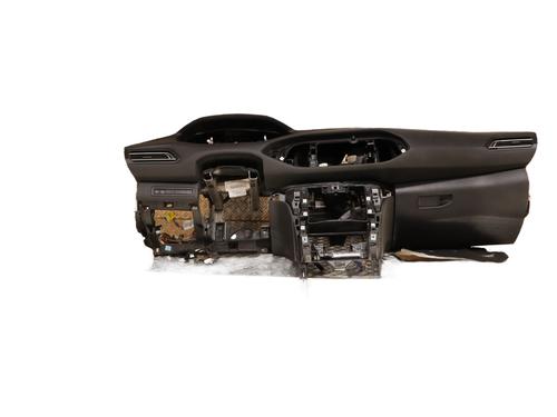 Used Dashboard Dashboard PEUGEOT 308 II (LB_, LP_, LW_, LH_, L3_) 1.6 HDi / BlueHDi 115 (115 hp) 32472441 32472441