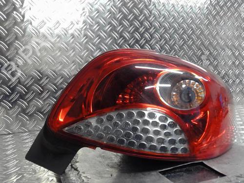 Right taillight PEUGEOT 206 Hatchback (2A/C) 1.4 HDi eco 70 | BP25260174C35 