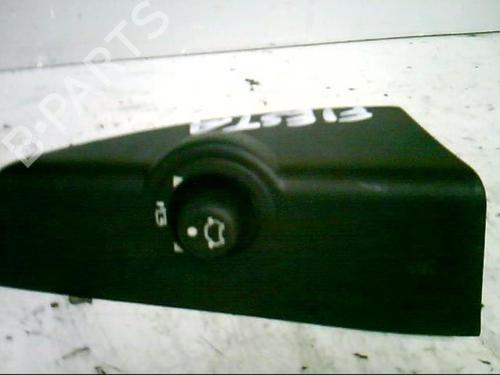 Used Switch FORD FIESTA V (JH_, JD_) 1.4 TDCi (68 hp) 21365291