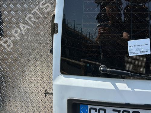 left-tailgate-fiat-doblo-cargo-263_-2010-26399379 main image