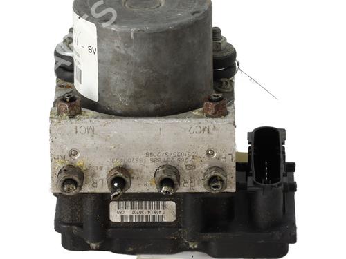 Used ABS pump FIAT GRANDE PUNTO (199_) 1.4 (199AXB11, 199AXB1A, 199BXB1A, 199AXL1A) (77 hp) 22370684