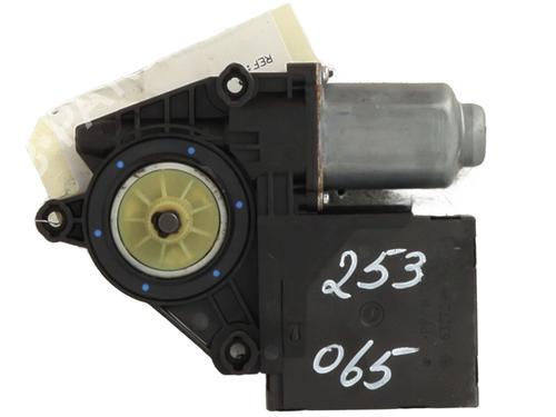 Right front window motor VW GOLF VI (5K1) 1.4 TSI | BP28163232E20 - Image 3