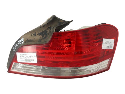 right-taillight-bmw-1-convertible-e88-2007-2008-2009-2010-2011-2012-2013-27560417 main image