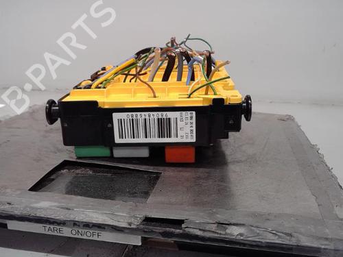 Fuse box PEUGEOT 208 I (CA_, CC_) 1.6 HDi / BlueHDi 75 | BP21305077E1 