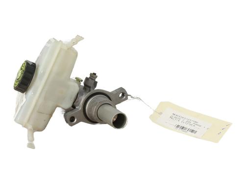 Used Brake master cylinder MERCEDES-BENZ C-CLASS (W205) C 350 e (205.047) (211 hp) 30678748